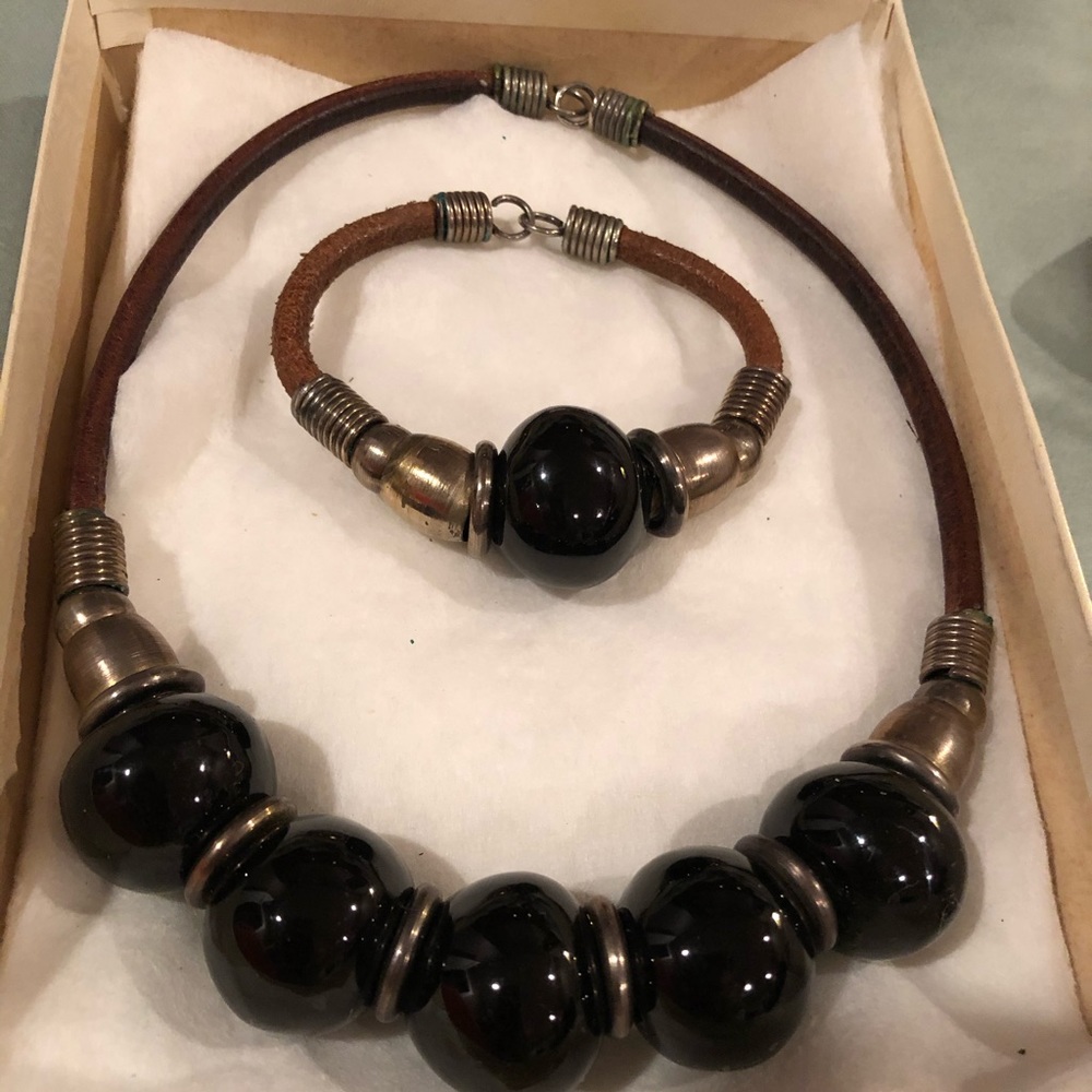 Choker and bracelet set